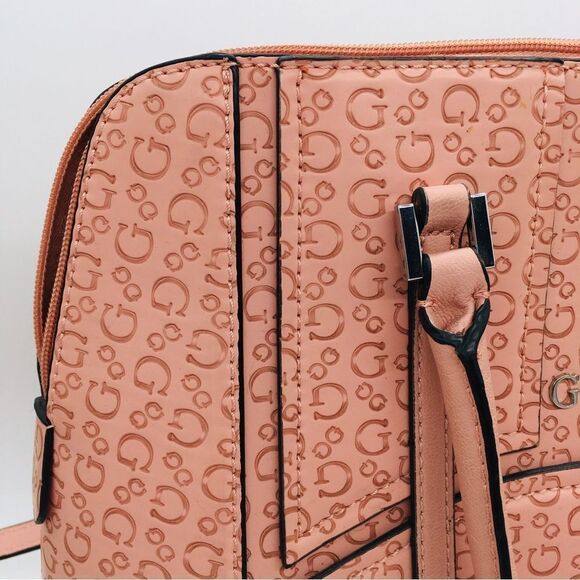 GUESS Large Logo Pattern Faux Leather Purse Shoulder Strap - Picture 2 of 11